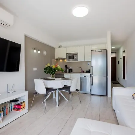 Americas Acapulco Costa Adeje *