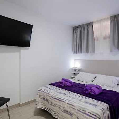 Americas Acapulco Costa Adeje *