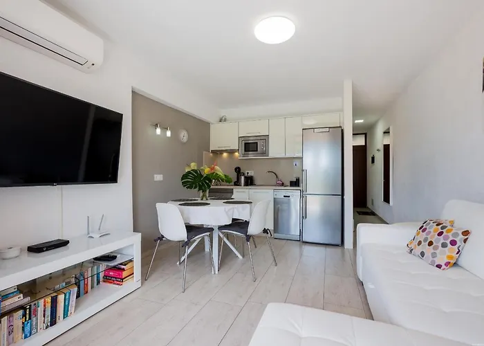 Americas Acapulco Costa Adeje *